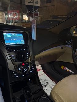 هیۆندای ازێرا